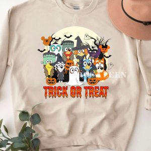 HOT TREND Bluey Vintage Trick r Treat Halloween Sweatshirt, T-Shirt