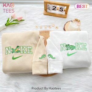 HOT TREND Tiana and Naveen Frog Embroidered Youth Sweatshirt
