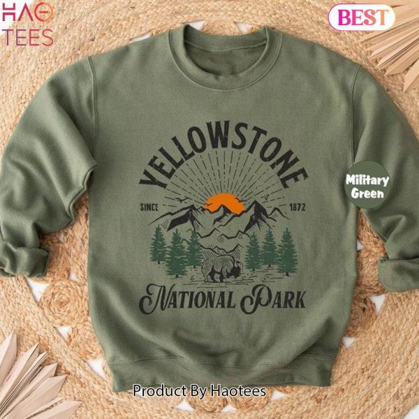 Yellowstone Sweatshirt, Yellowstone National Park Hoodie, Traveler Family Outfit, Hiking Clothings, Family Road Trip Hoodie, Camping Gifts Men Women Unisex