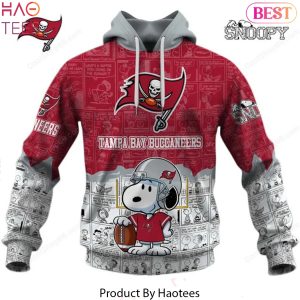 Personalized Tampa Bay Buccaneers Snoopy 2026 Hoodie